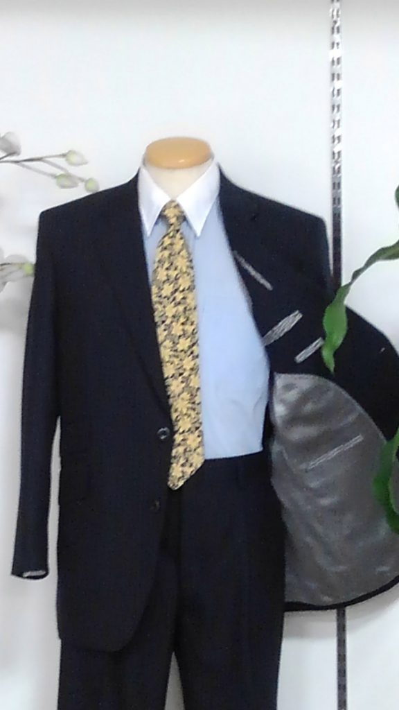 決算価格〉高級オーダースーツ50,000 (税込55,000円) | 小倉本店